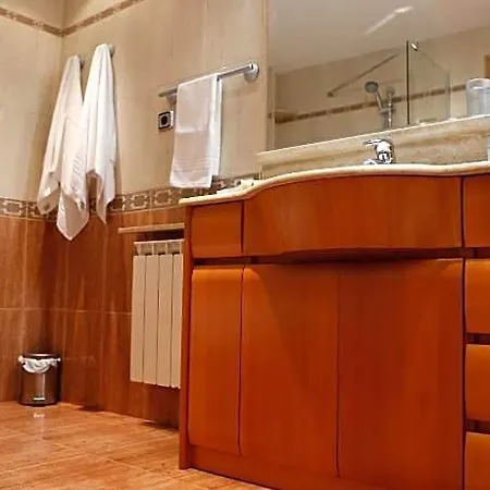 Piso Exterior Completo A 20' De Barcelona. Sabadell